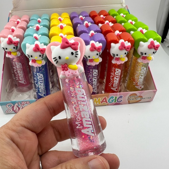 Hello Kitty | Makeup | Hello Kitty 6 Pack Color Changing Lip Gloss New ...